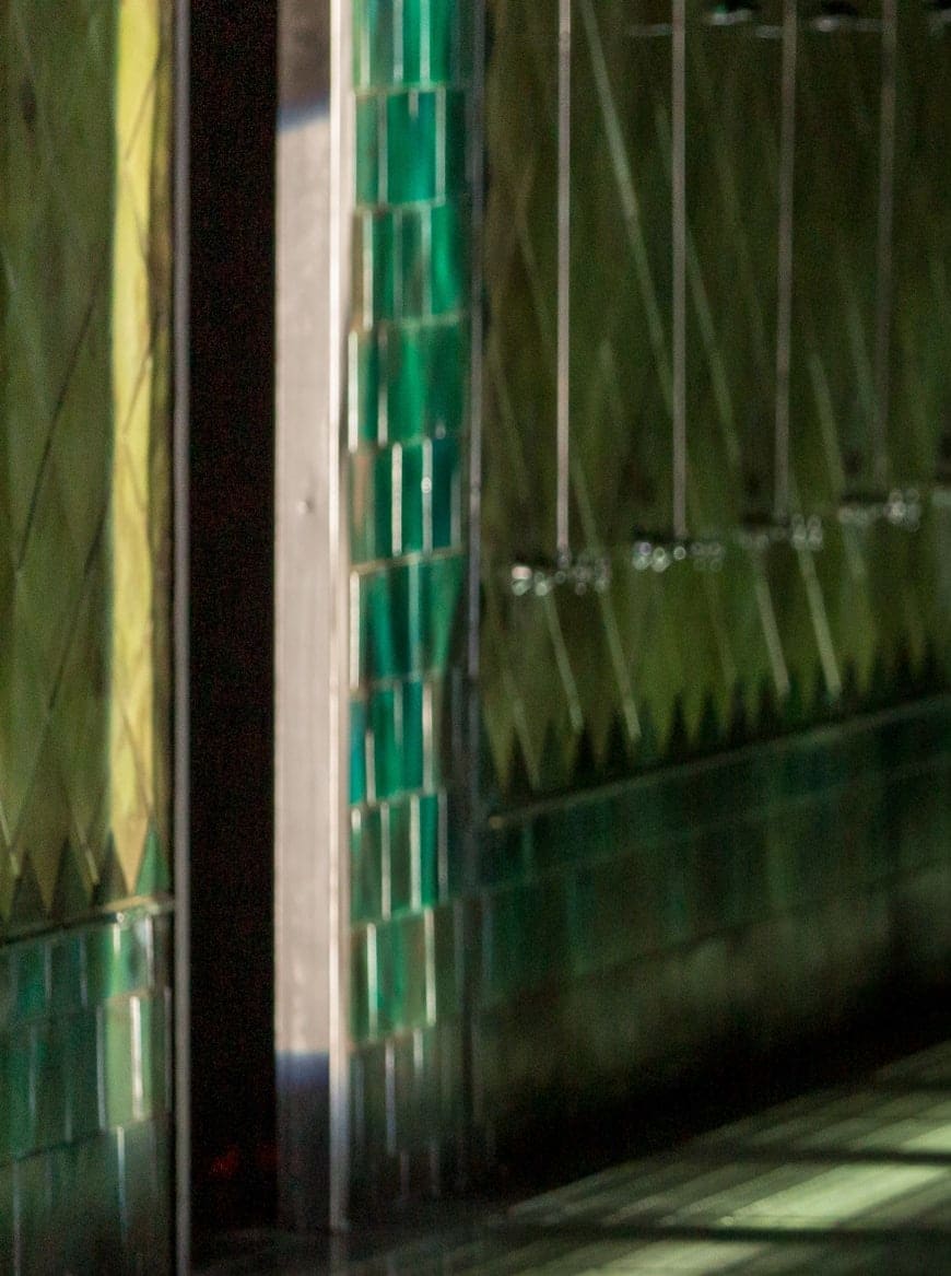 Eugène Lacoste - Esquisse de costumes d’une chrétienne dans Polyeucte de Charles Gounod, 1877-1878. Plume, aquarelle, gouache, 27 x 20 cm. BnF, département de la Musique, Bibliothèque-musée de l’Opéra