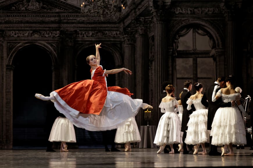 Broadcast of the ballet 