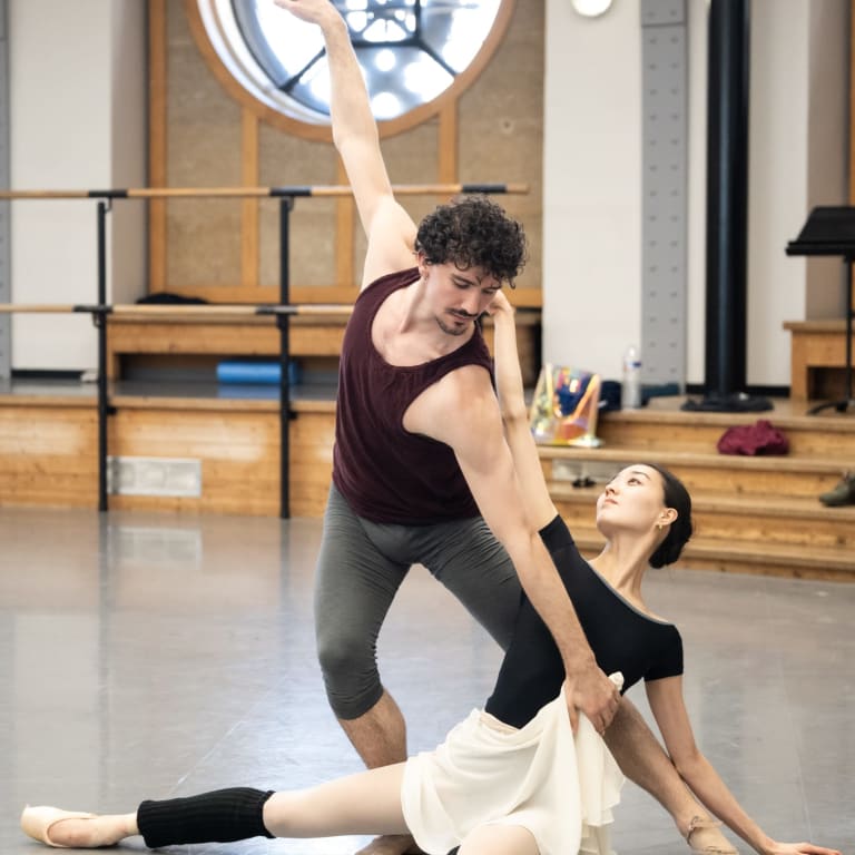 Agrandir l'image Roméo et Juliette en répétition (saison 25/26) - Hohyun Kang, Pablo Legasa 