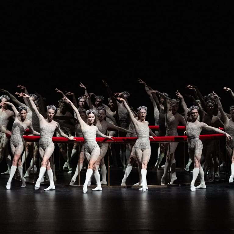 Zoom the image Étude (saison 25/26) - Marcos Morau