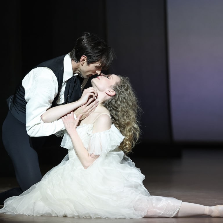 Agrandir l'image La Dame aux camélias (saison 25/26) - Marc Moreau