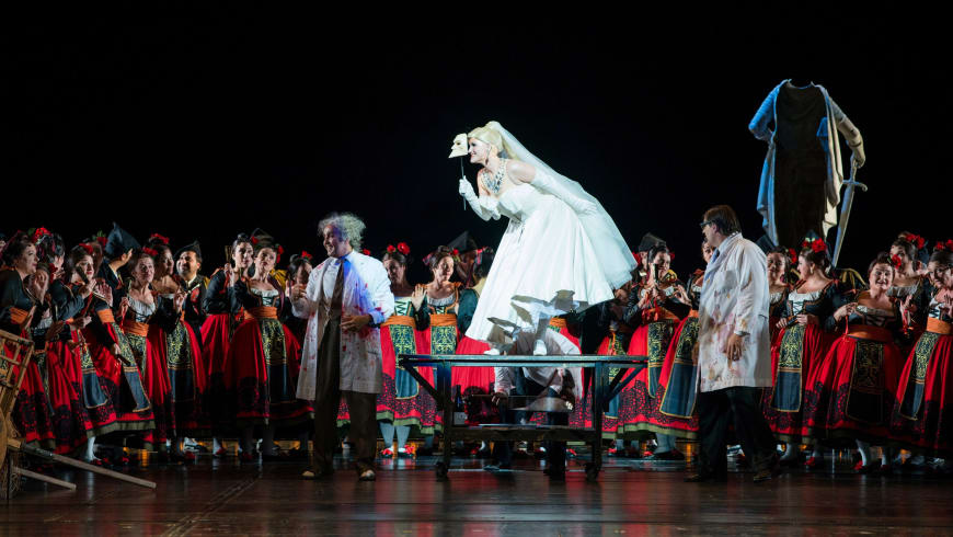 Les Contes d’Hoffmann, Opéra national de Paris, 2012
