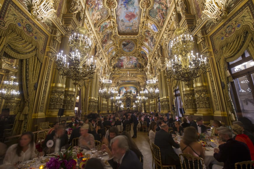 Dîner dans le Grand Foyer du Palais Garnier à l’issue de la représentation 