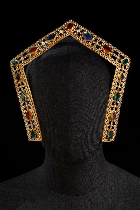 Headdress for ‘Henry VIII’ by Camille Saint-Saëns