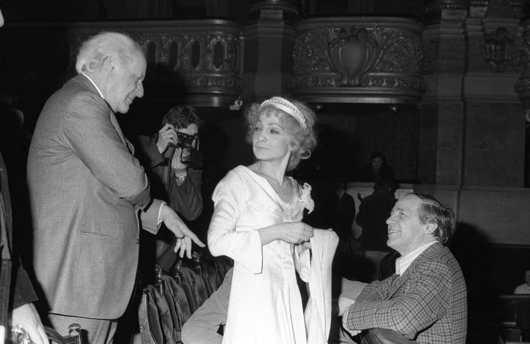 Rolf Liebermann, Teresa Stratas et Pierre Boulez. Répétition de <i>Lulu</i> d'Alban Berg. Mise en scène de Patrice Chéreau sous la direction musicale de Pierre Boulez.