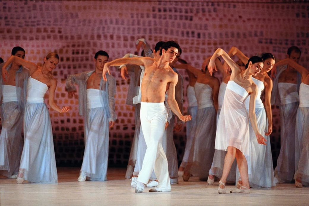 AIR, Saburo Teshigawara, 2003