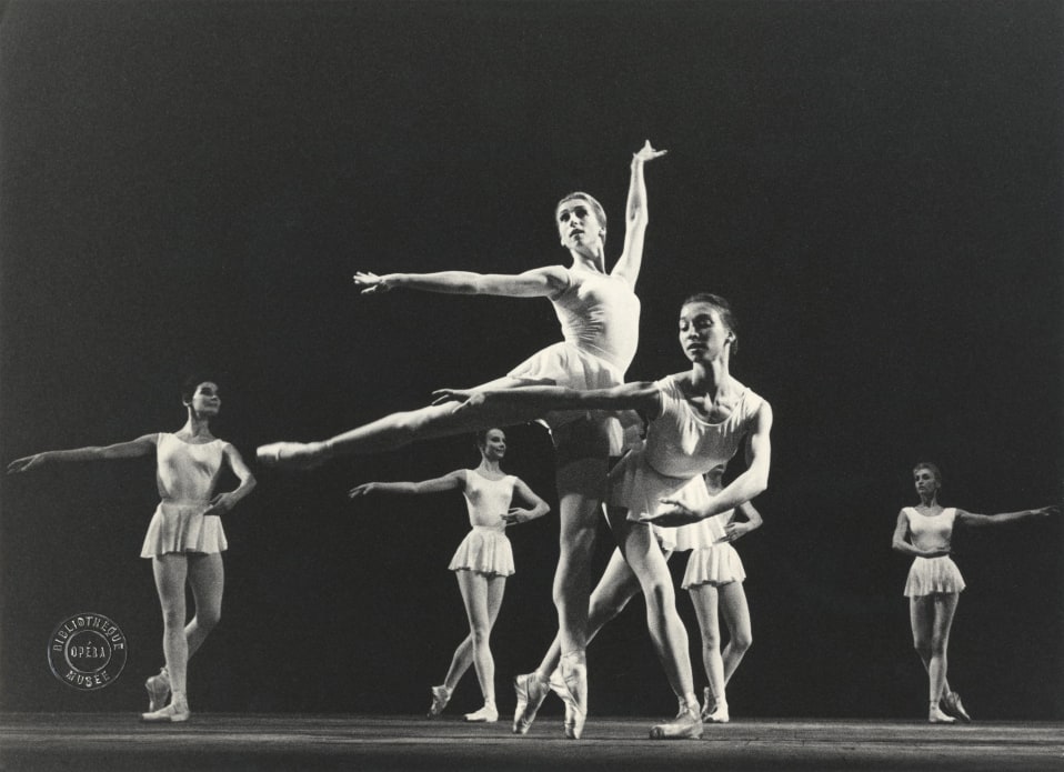 Christiane Vlassi et Nanon Tibon dans Concerto Barocco de George Balanchine
1963