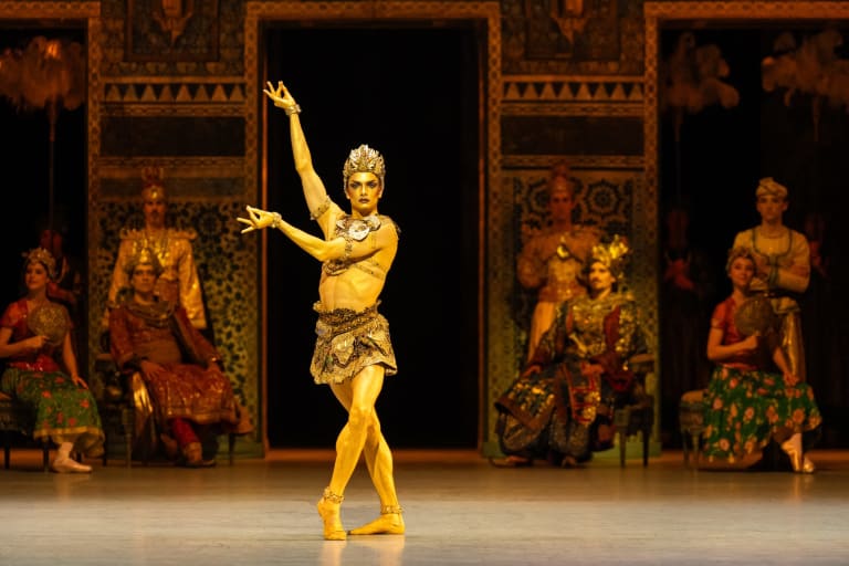 BAYADERE_260611_(c) YKellerman OnP_PG0353_ A Kirscher