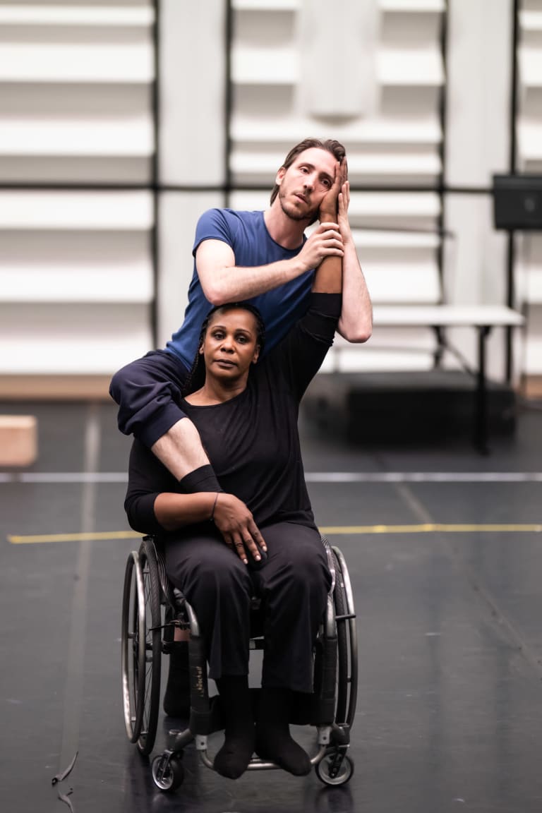 DSC_1497HD_DANSEURS CHOREGRAPHES_A PERTE DE VUE..._ Maxime Thomas_Gladys Foggea Maxime Thomas (c) Julien Benhamou OnP