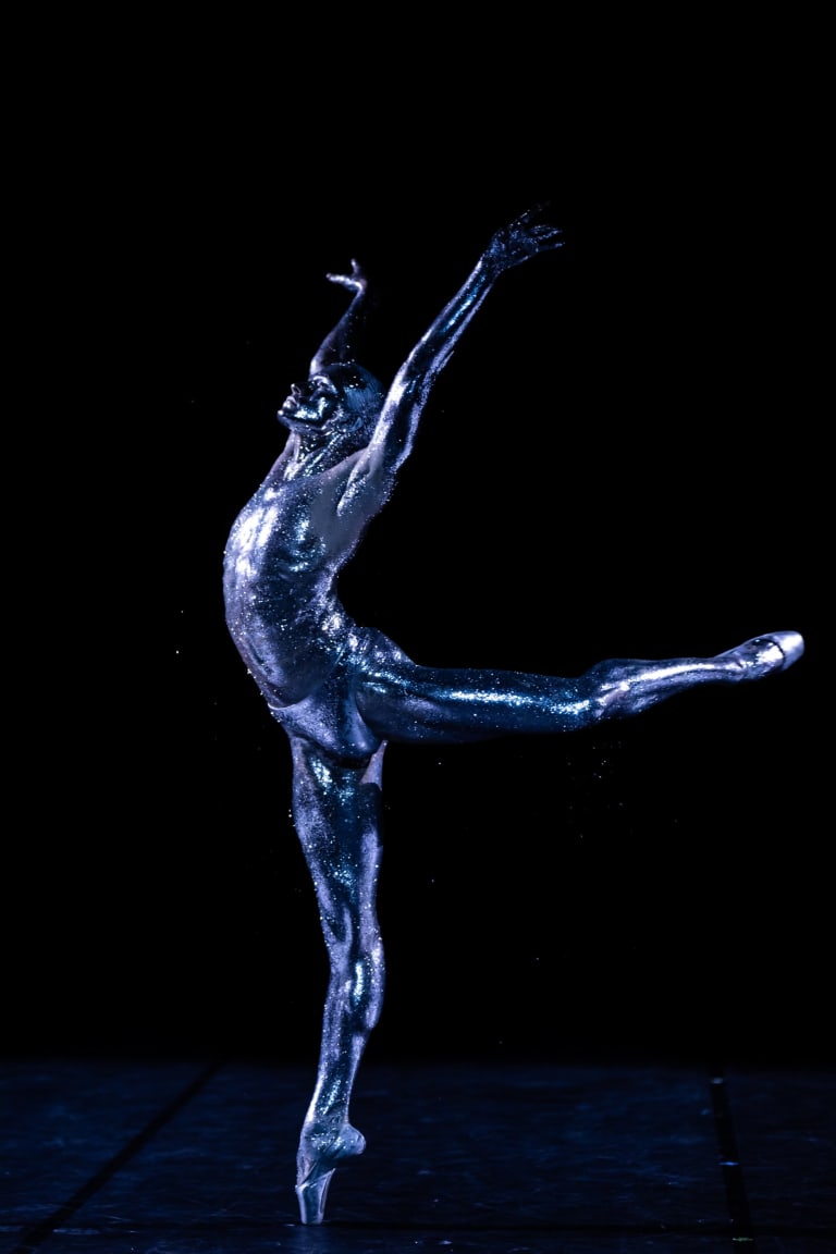 DSC_3710_DANSEURS CHOREGRAPHES_0'00_Axel Ibot_Enzo Saugar (c) Julien  Benhamou OnP