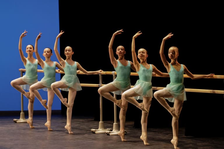 6e-F-2022 12-EdD démo-©Svetlana Loboff OnP-022