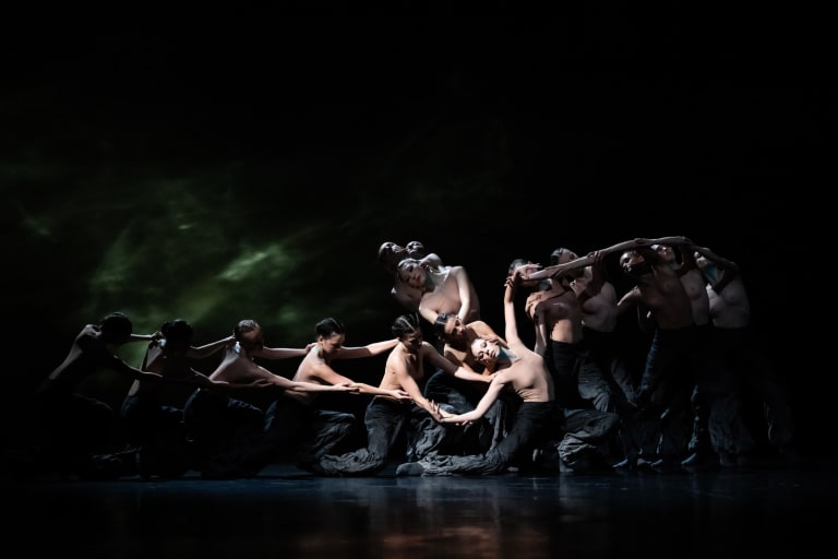 DSC_7304_THE SEASONS' CANON- Crystal Pite_R Stojanov (c) Julien Benhamou OnP