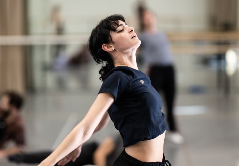 _Z9Z4435_DANSEURS CHOREGRAPHES_ABSENCE(S)_Julien Guillemard_ Ad-le Belem (c) Julien Benhamou OnP