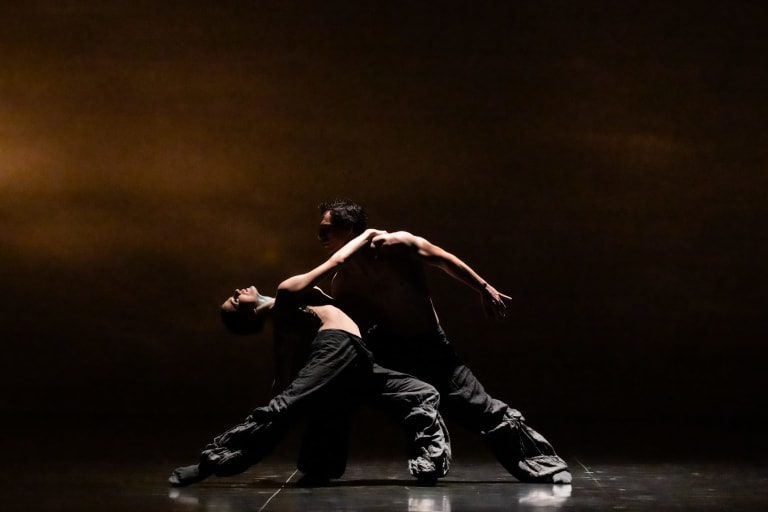 DSC_6809_THE SEASONS' CANON-Crystal Pite_ N Duboscq A Gasse (c) Julien Benhamou OnP