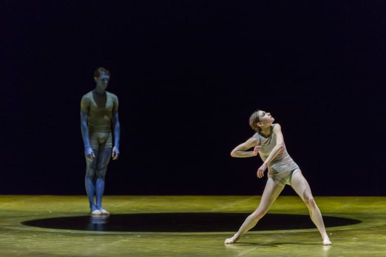 2017-18-MIROI-100 Au premier plan Lydie Vareilhes