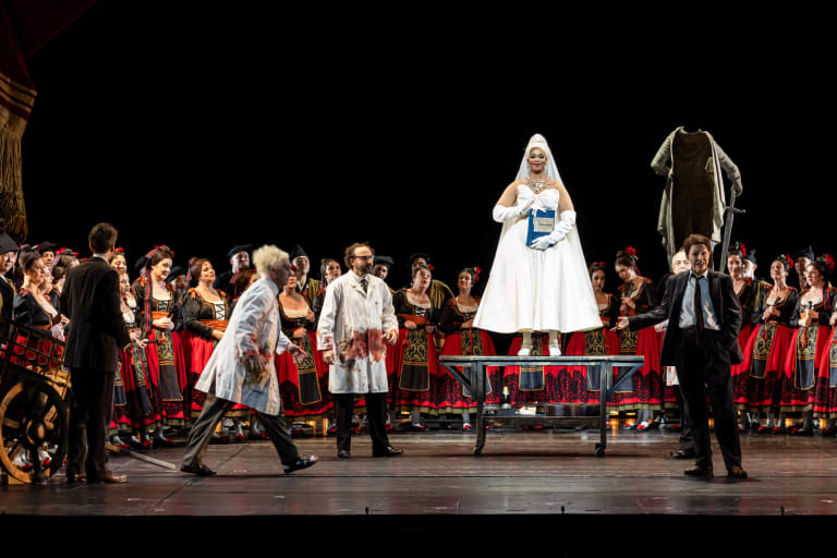 20231127_Les-contes-dHoffmann_Generale__062_Emilie-Brouchon