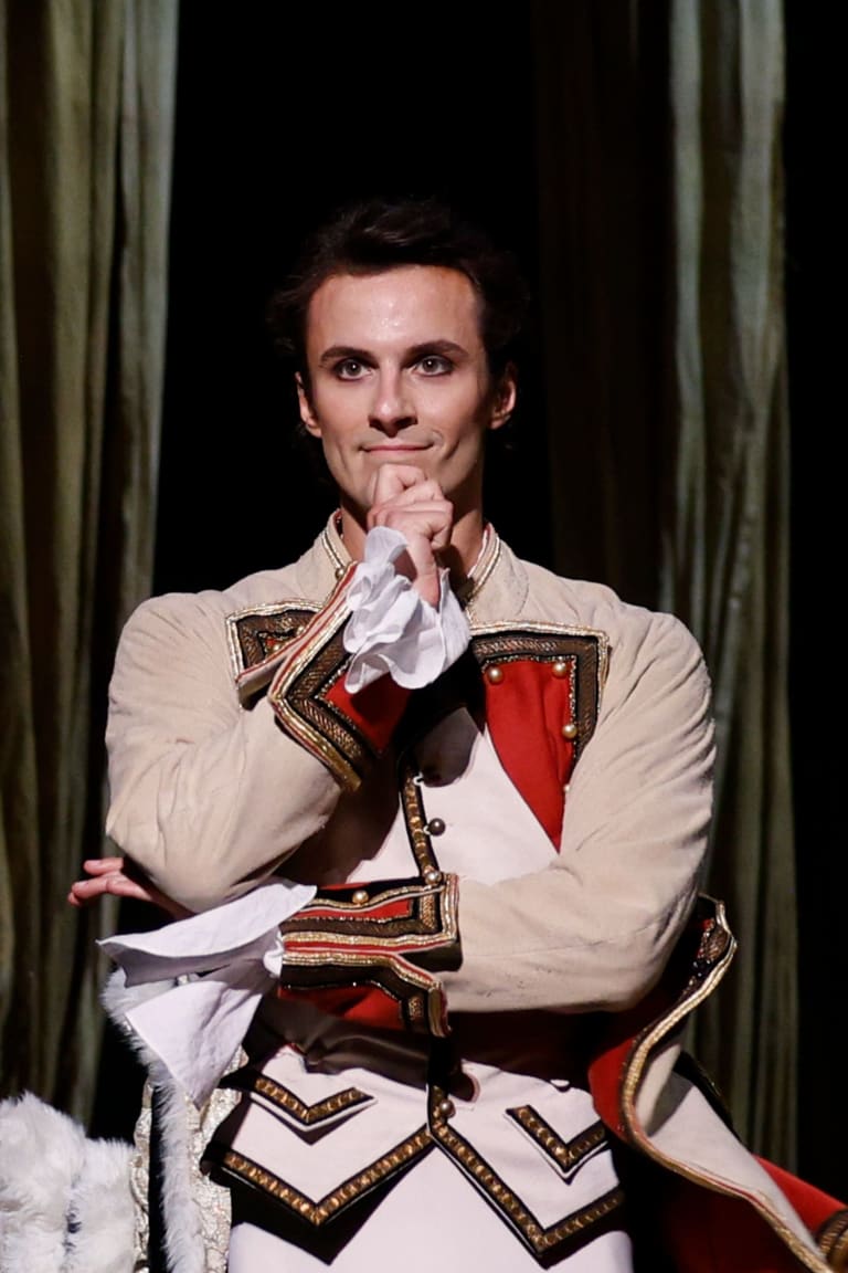 2023 06-HIST-©Loboff-650_HISTOIRE MANON_Kenneth MacMillan_Jérémy-Loup Quer (c) Svetlana Loboff OnP