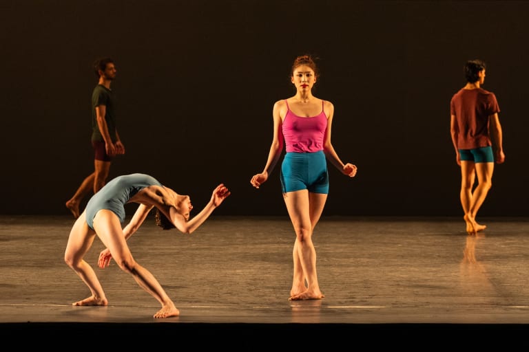 SADEH21_240205_YKellerman_S0860_SADEH21_OHAD NAHARIN_C Gross S Yun (c) Yonathan Kellerman OnP