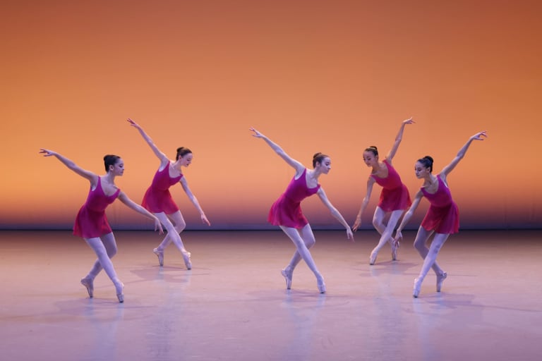 Démonstrations de l'École de Danse
