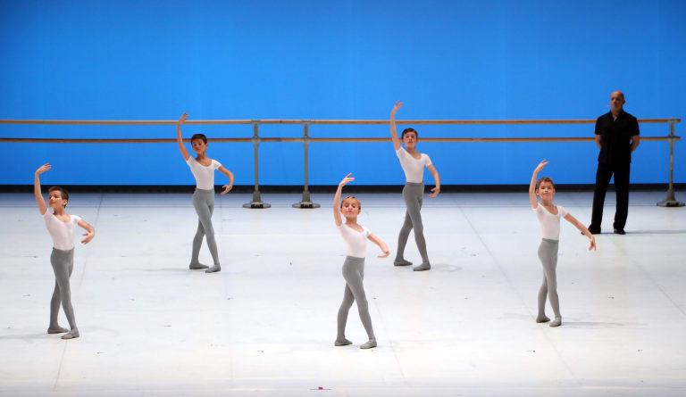 02-gar ºons-6-¦division-8487