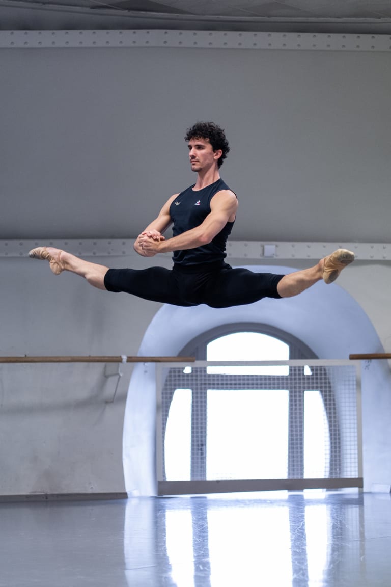 NOTREDAME_251110_YKellerman_R1340_NDP_Roland Petit_Pablo Legasa (c) Yonathan Kellerman OnP