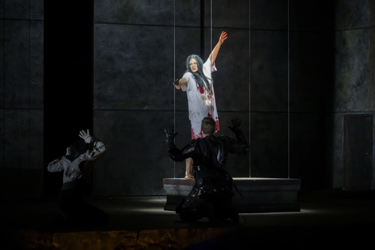 Salome (saison 23/24) - 16