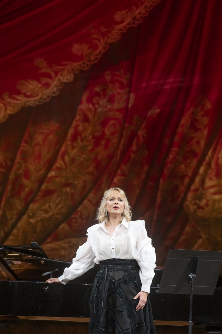 Elīna Garanča (saison 24/25) - 4