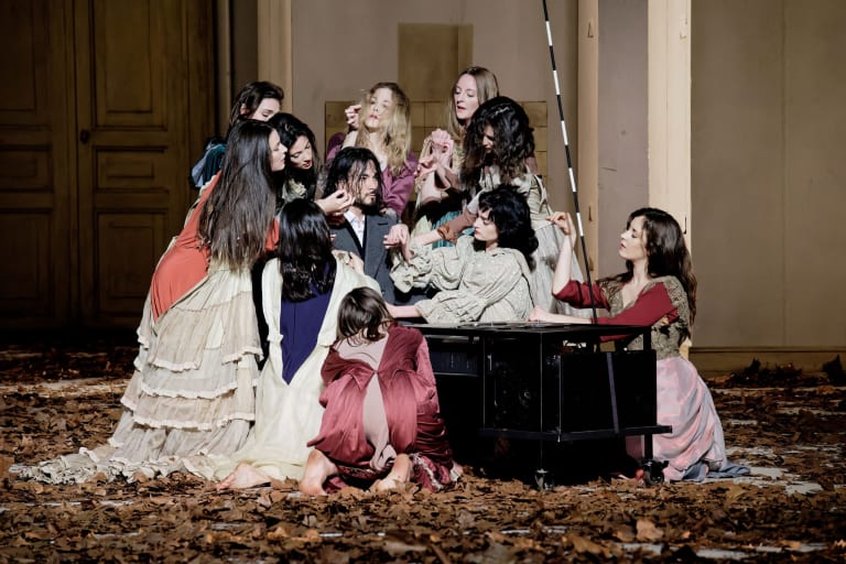 240622-BONP-BB-461_BARBE-BLEUE_Pina Bausch_Takeru Coste (c) Agathe Poupeney OnP