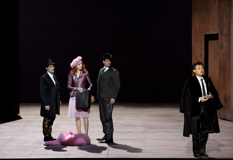 Yvonne, Princesse de Bourgogne - 1