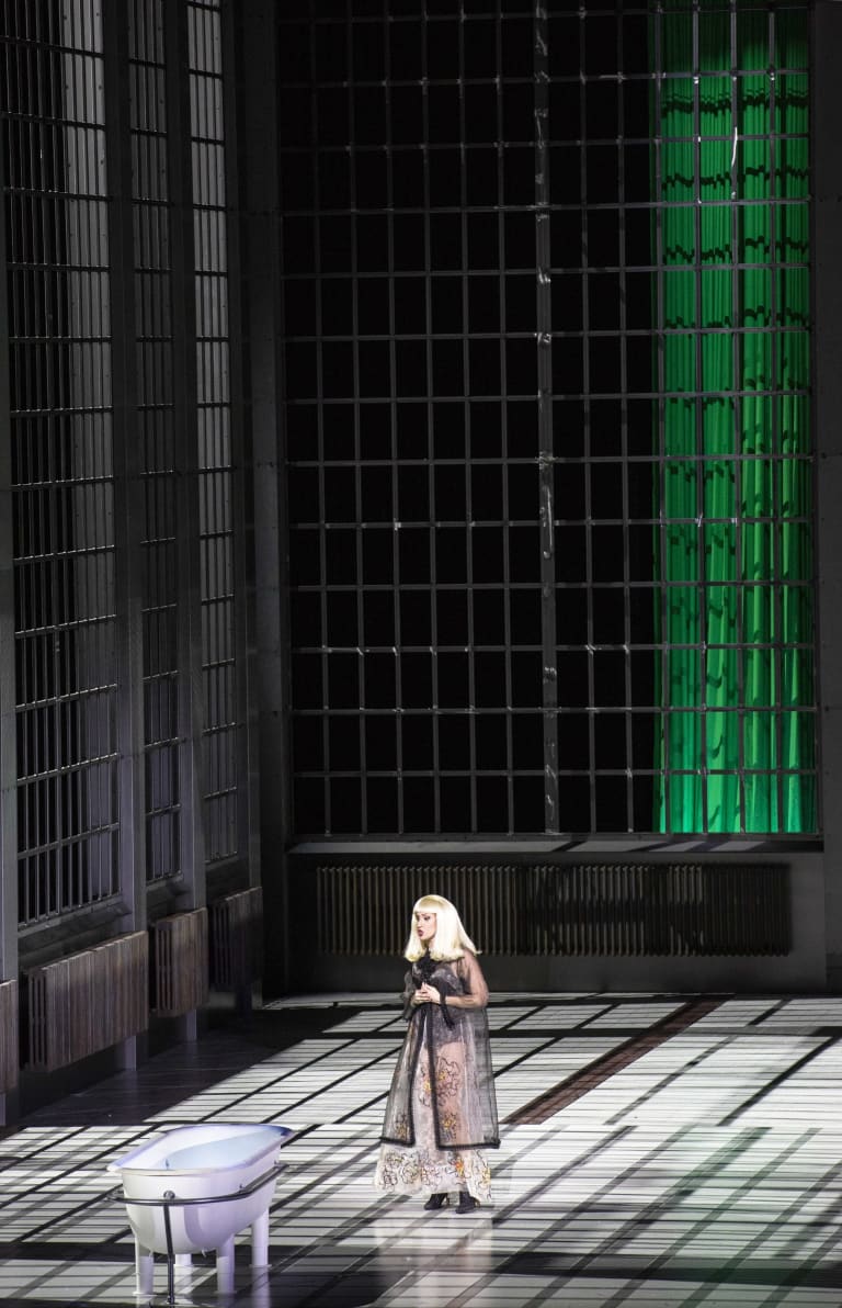 Hamlet 22-23 © Bernd Uhlig - OnP (8)