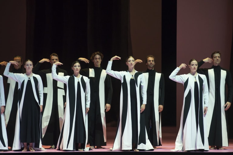 230616-130BF_SIGNES_Carolyn Carlson (c) Benoîte Fanton OnP