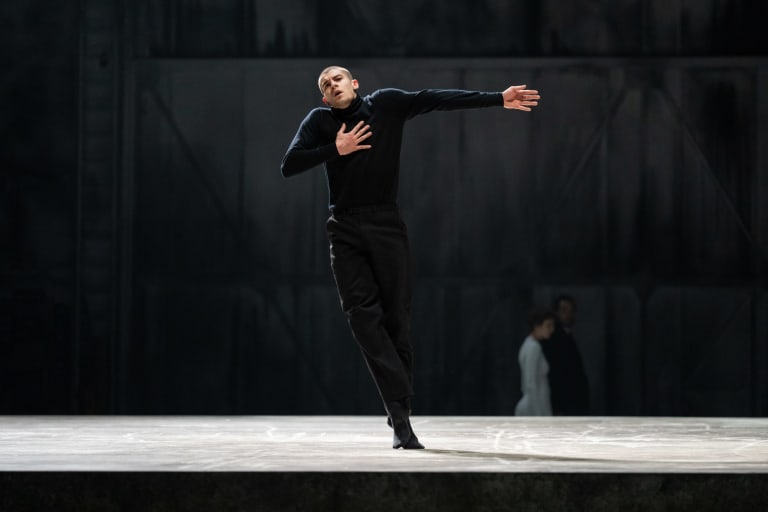 PIT2223_YKellerman_0316_GEN.1665_PIT_Bobbi Jene Smith Or Schraiber_Loup Marcault-Derouard (c) Yonathan Kellerman OnP