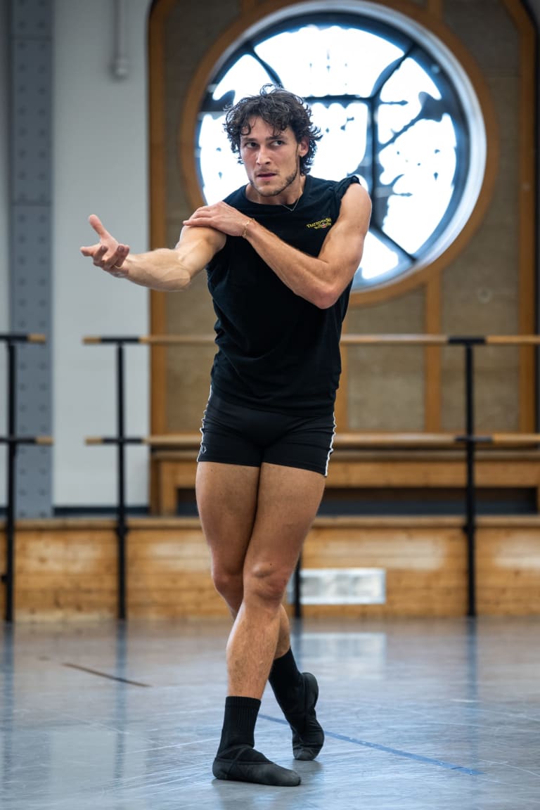 NOTREDAME_251113_YKellerman_R1465_NDP_Roland Petit_Hugo Marchand (c) Yonathan Kellerman OnP