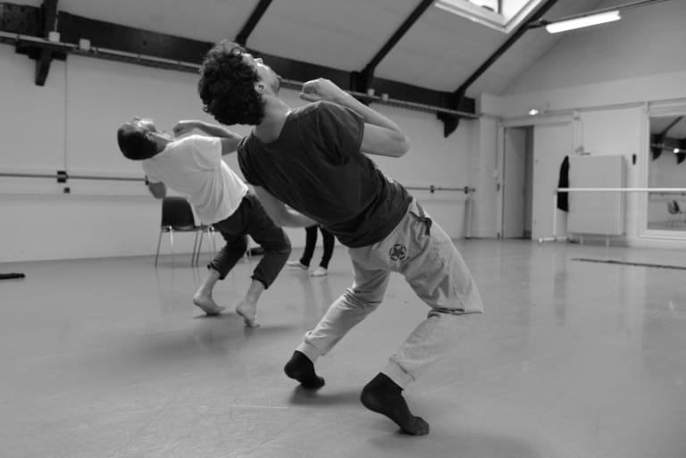 À bras le corps - 3