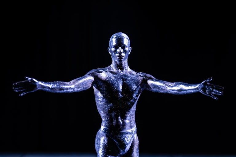 DSC_3533_DANSEURS CHOREGRAPHES_0'00_Axel Ibot_Enzo Saugar (c) Julien  Benhamou OnP