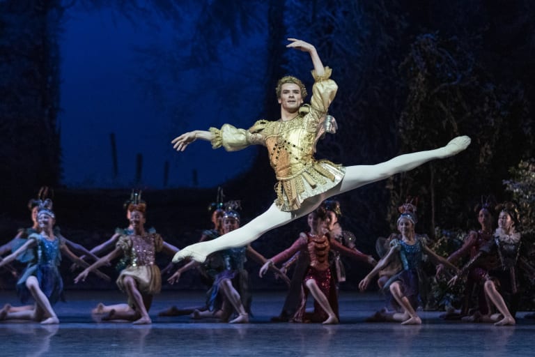 SONGE2122_0615_YKellerman_G0176_LE SONGE D'UNE NUIT D'ETE_GEORGE BALANCHINE_Paul Marque (Oberon) (c) Yonathan Kellerman OnP