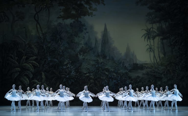 11_62Z9222_BAYADERE_NOUREEV_Les Ombres (c) Julien Benhamou OnP