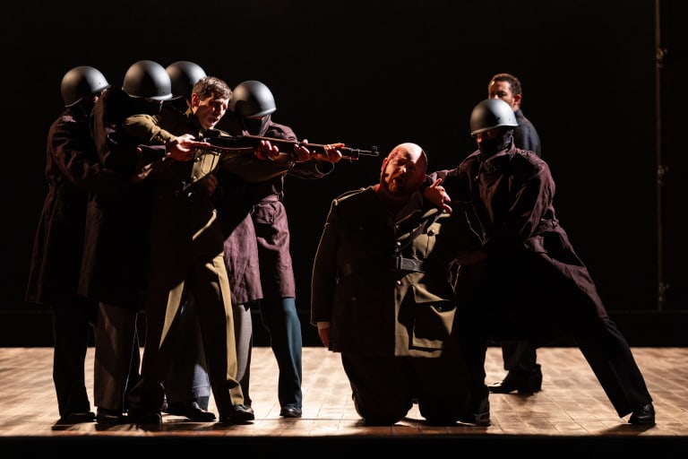 Satyagraha (saison 25/26) - 13