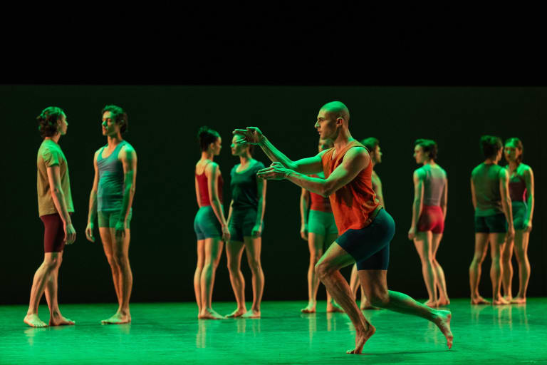 SADEH21_240205_YKellerman_PG0384_SADEH_Ohd Naharin_Loup Marcault-Derouard (c) Yonathan Kellerman OnP