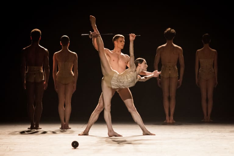 ann-ray-jiri-kylian-AP-1520_PETITE MORT_J Kylian_Alice Catonnet Daniel Stokes(c) ann ray OnP