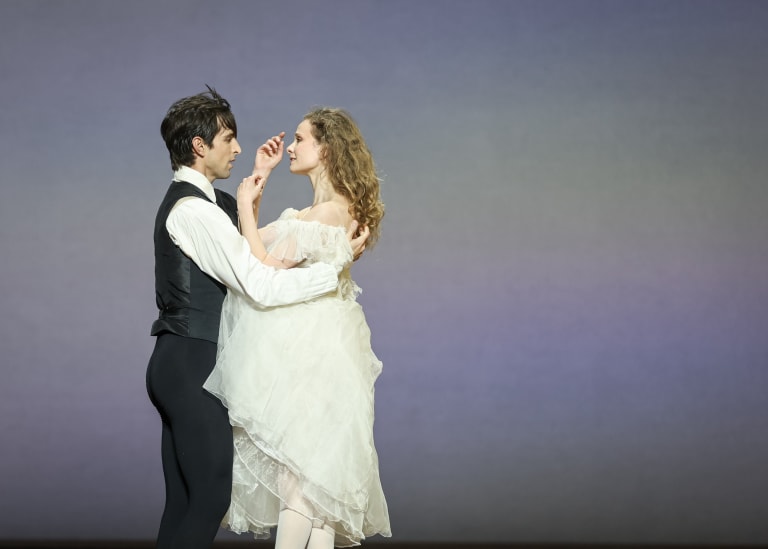 MHB_2966_La Dame aux camélias_Neumeier_ M Moreau L Baulac (c) Maria-Helena Buckley OnP