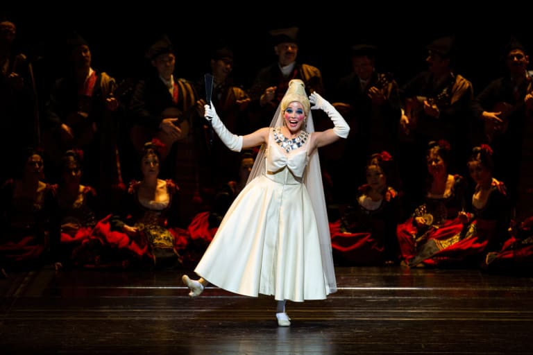 Les Contes d'Hoffmann (saison 19/20) - 2