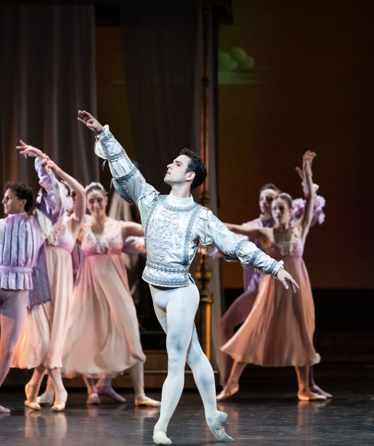 DSC_2121_Roméo et Juliette_Noureev_A Sarri (c) Julien Benhamou OnP