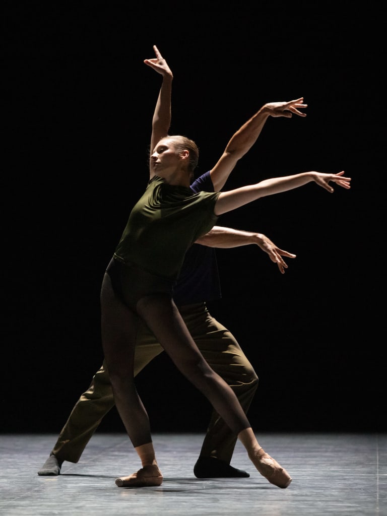 ann-ray-William-Forsythe-0275_REARRAY_W Forsythe_Roxane Stojanov Loup Marcault-Derouard Takeru Coste (c) Ann Ray OnP