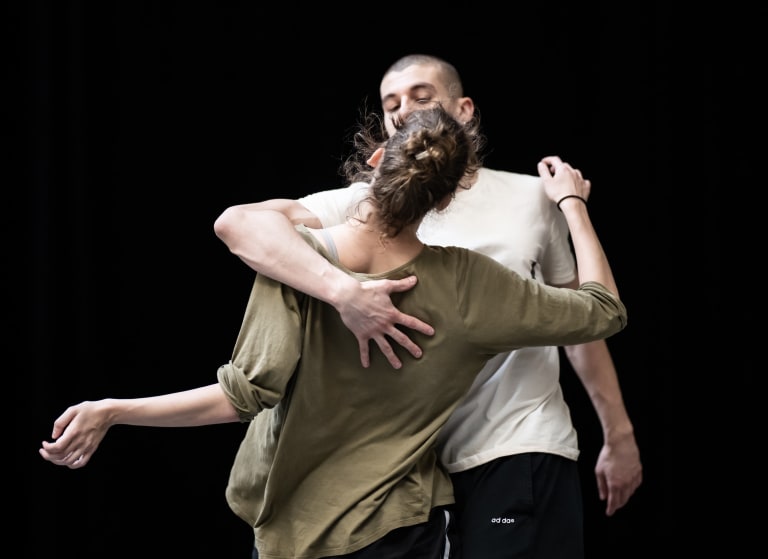 _Z9Z3614_DANSEURS CHOREGRAPHES_Une Porte_Marion Gautier de Charnacé Loup Marcault-Derouard (c) Julien Behamou OnP