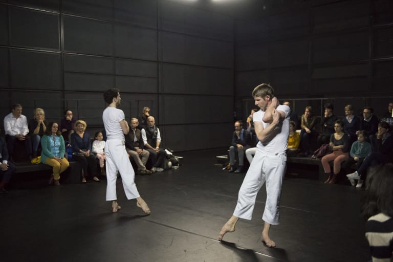 À bras-le-corps - 3