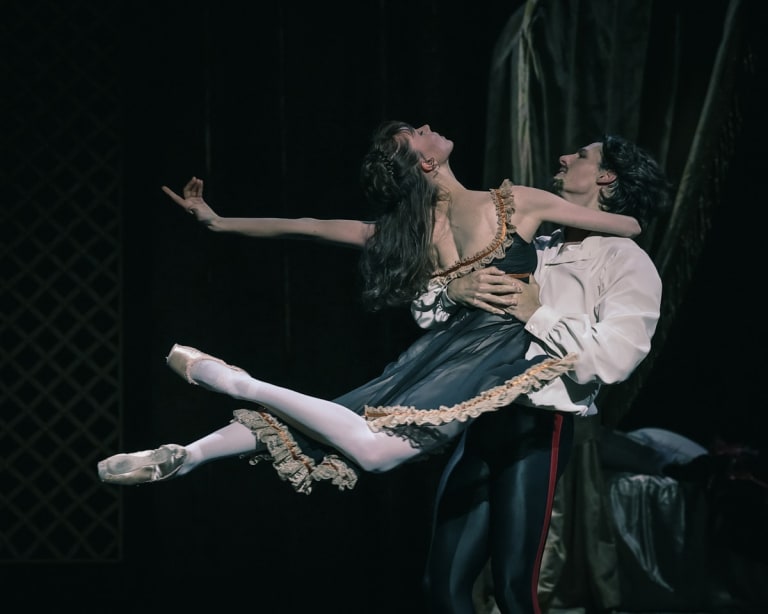 MHB_0206_MAYERLING_B Battistoni G Louvet(c) Maria-Helena Buckley OnP