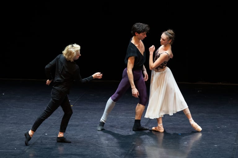 260221-78_Répétition Roméo et Juliette_Roxane Stojanov Lorenzo Lelli Claude de Vulpian (c) Benoîte Fanton OnP