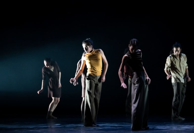 Hofesh Shechter (saison 21/22) | In your room