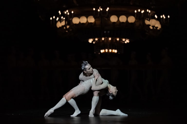 ETUDE_260310_YKellerman_G0777_Marcos Morau_Alexandre Boccara Luna Peigné (c) Yonathan Kellerman OnP